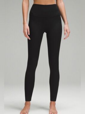 Lululemon Align High Rise Ribbed Pant 28"
Size 2 • Black • Pristine Condition